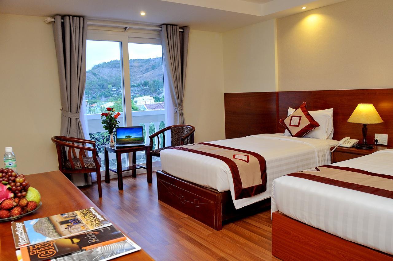 Verano Hotel Nha Trang Esterno foto